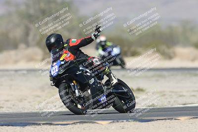 media/Nov-01-2025-CVMA (Sat) [[fc0f7531b8]]/Race 7-Formula Twins-Formula 40 UL/